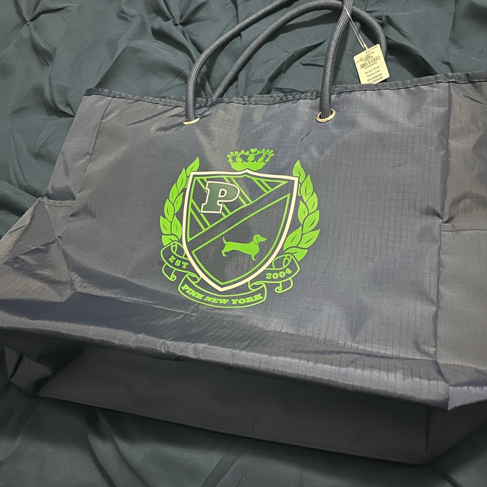 vintage vs pink tote